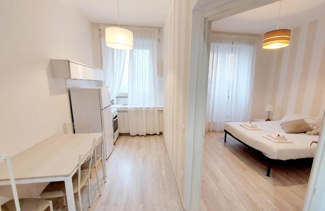 Bbhome Stylish Gold Apartment Near Trastevere Station Roma Esterno foto